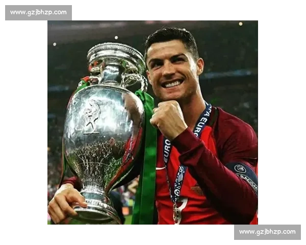 法国队迎战乌克兰焦点对决欧洲赛场悬念再起战术博弈与新星对抗引爆看点